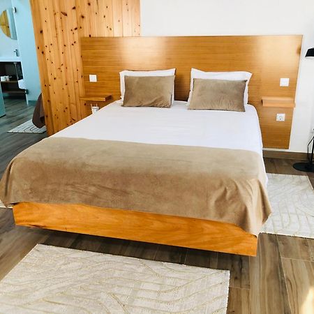 Amu- Apartamentos Misterios Da Urzelina Bagian luar foto