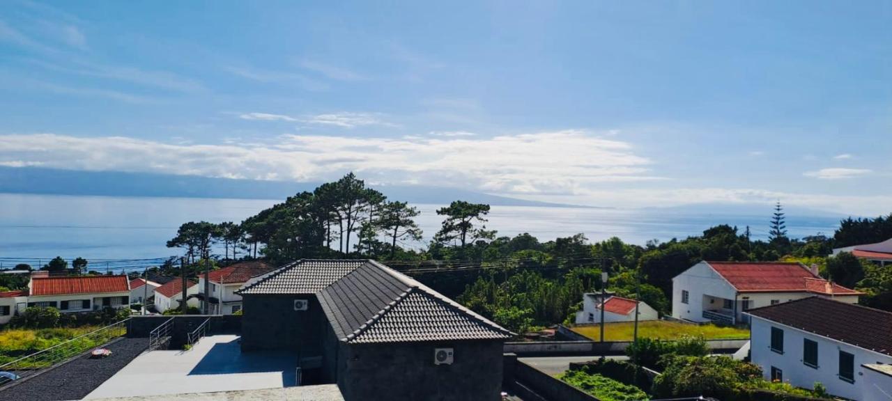 Amu- Apartamentos Misterios Da Urzelina Bagian luar foto