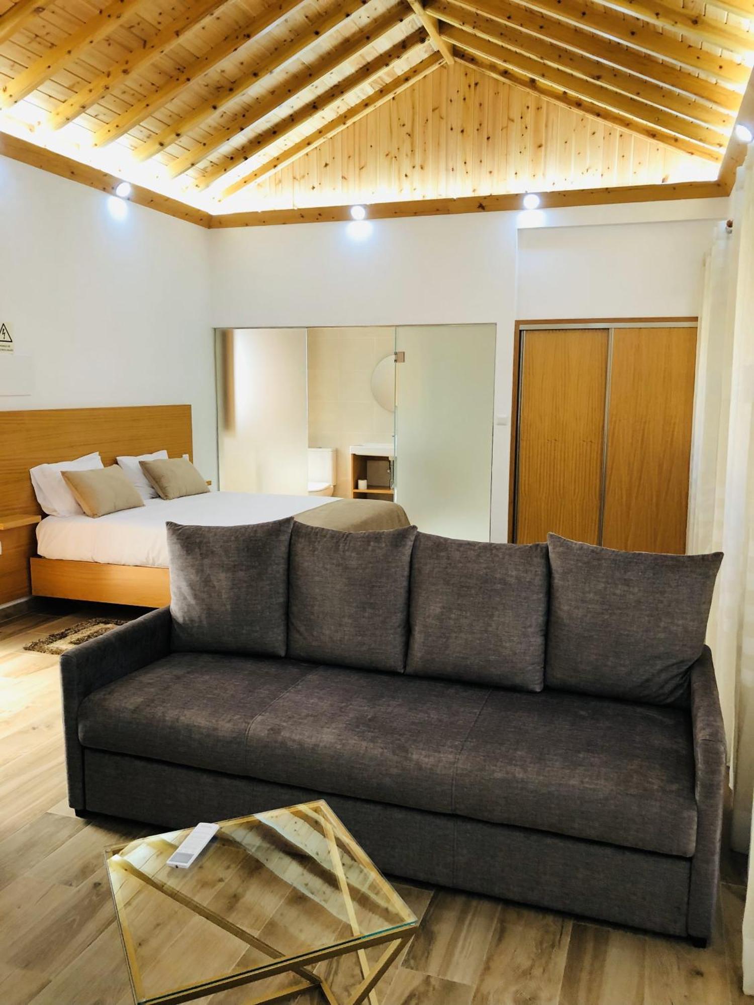Amu- Apartamentos Misterios Da Urzelina Bagian luar foto