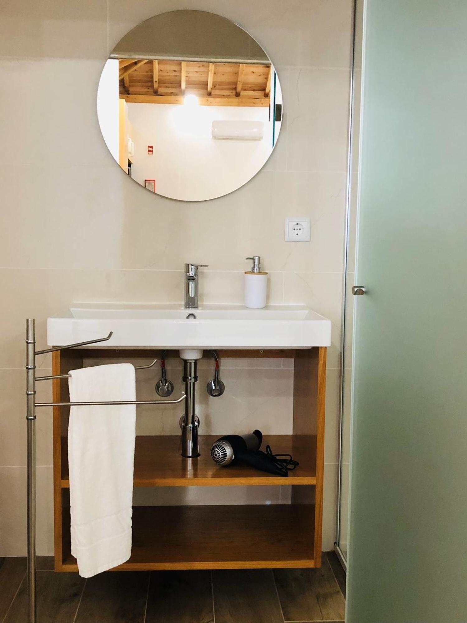 Amu- Apartamentos Misterios Da Urzelina Bagian luar foto