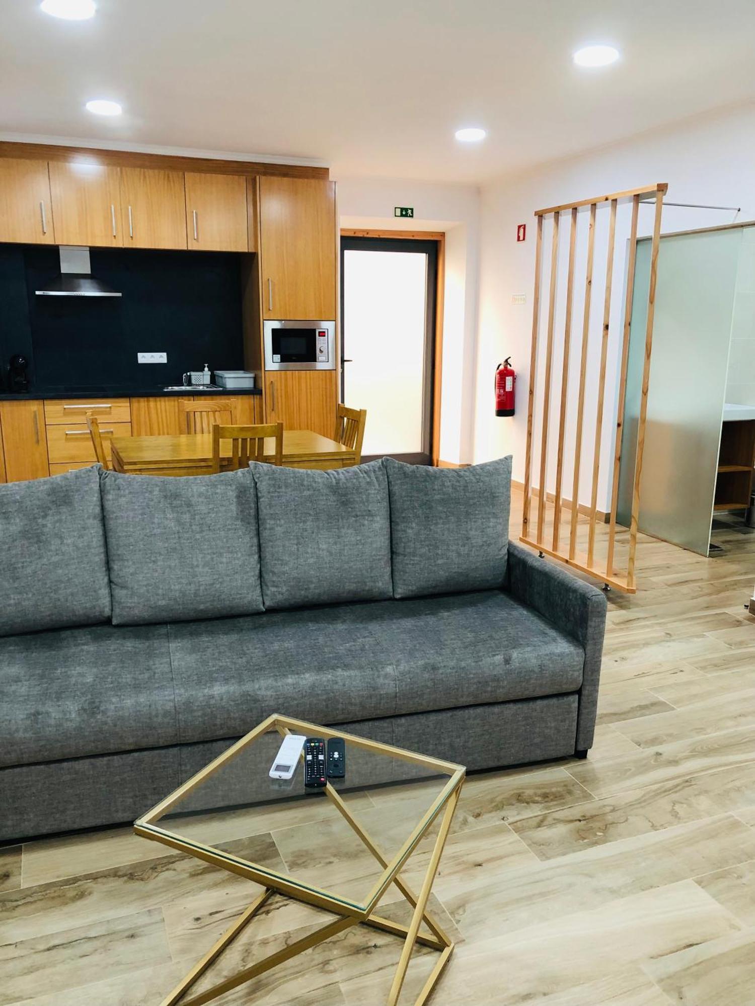 Amu- Apartamentos Misterios Da Urzelina Bagian luar foto