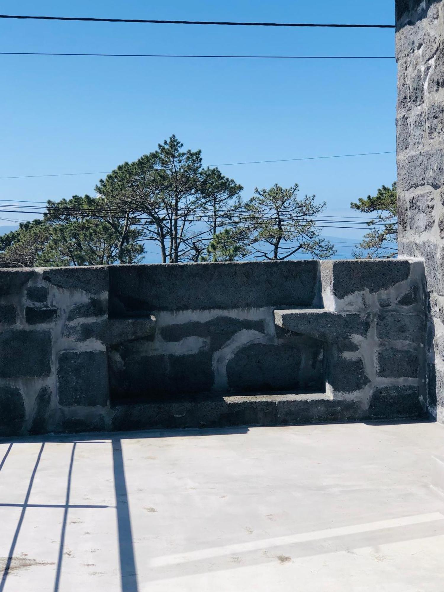 Amu- Apartamentos Misterios Da Urzelina Bagian luar foto