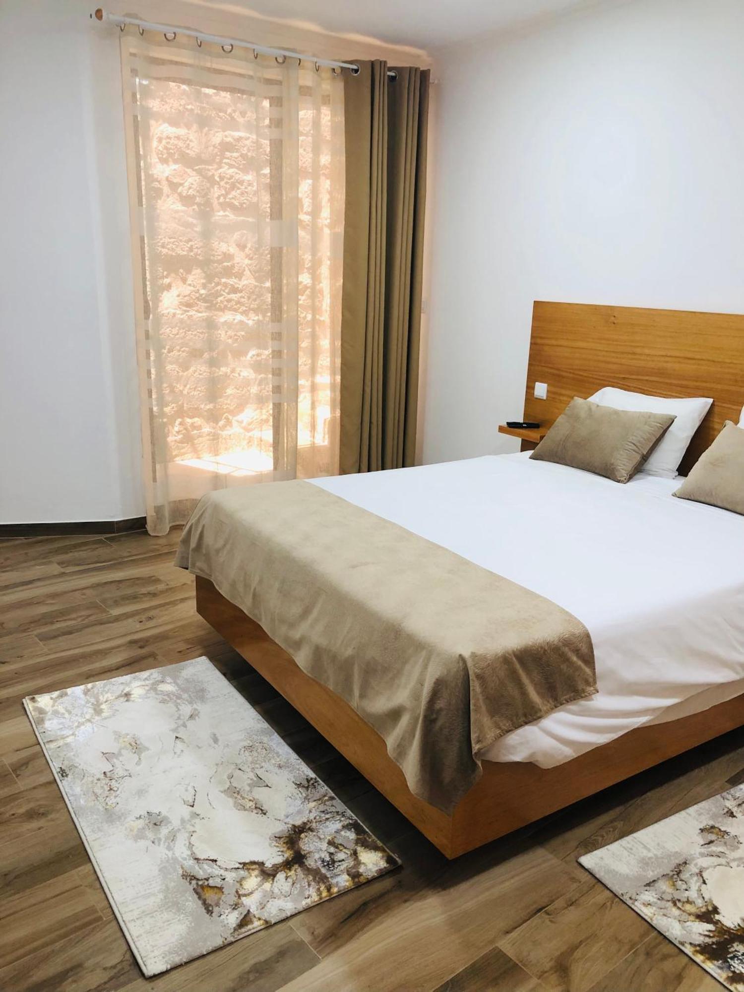 Amu- Apartamentos Misterios Da Urzelina Bagian luar foto