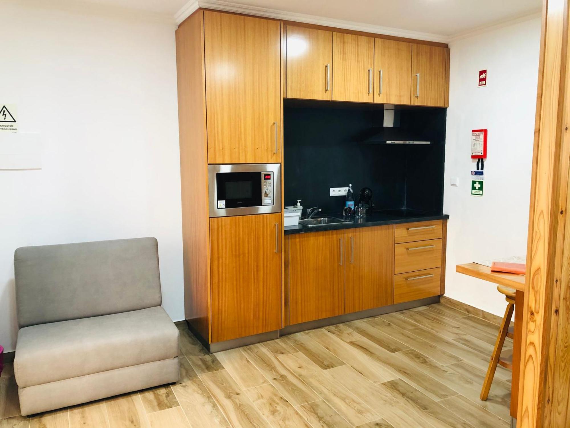 Amu- Apartamentos Misterios Da Urzelina Bagian luar foto