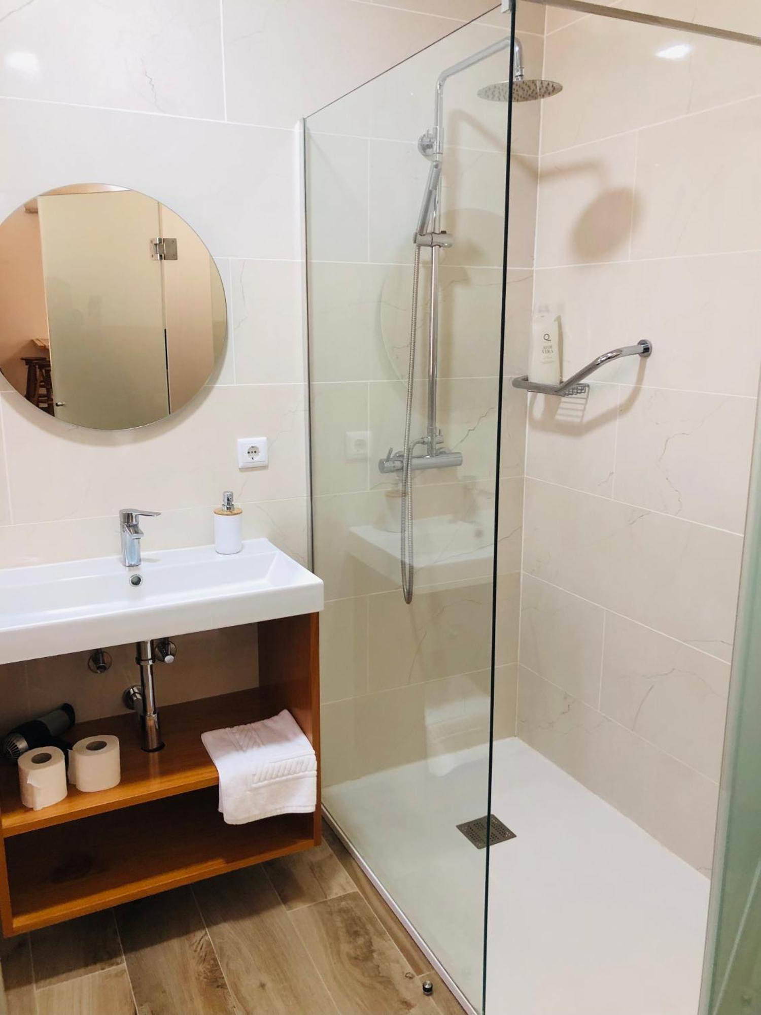 Amu- Apartamentos Misterios Da Urzelina Bagian luar foto