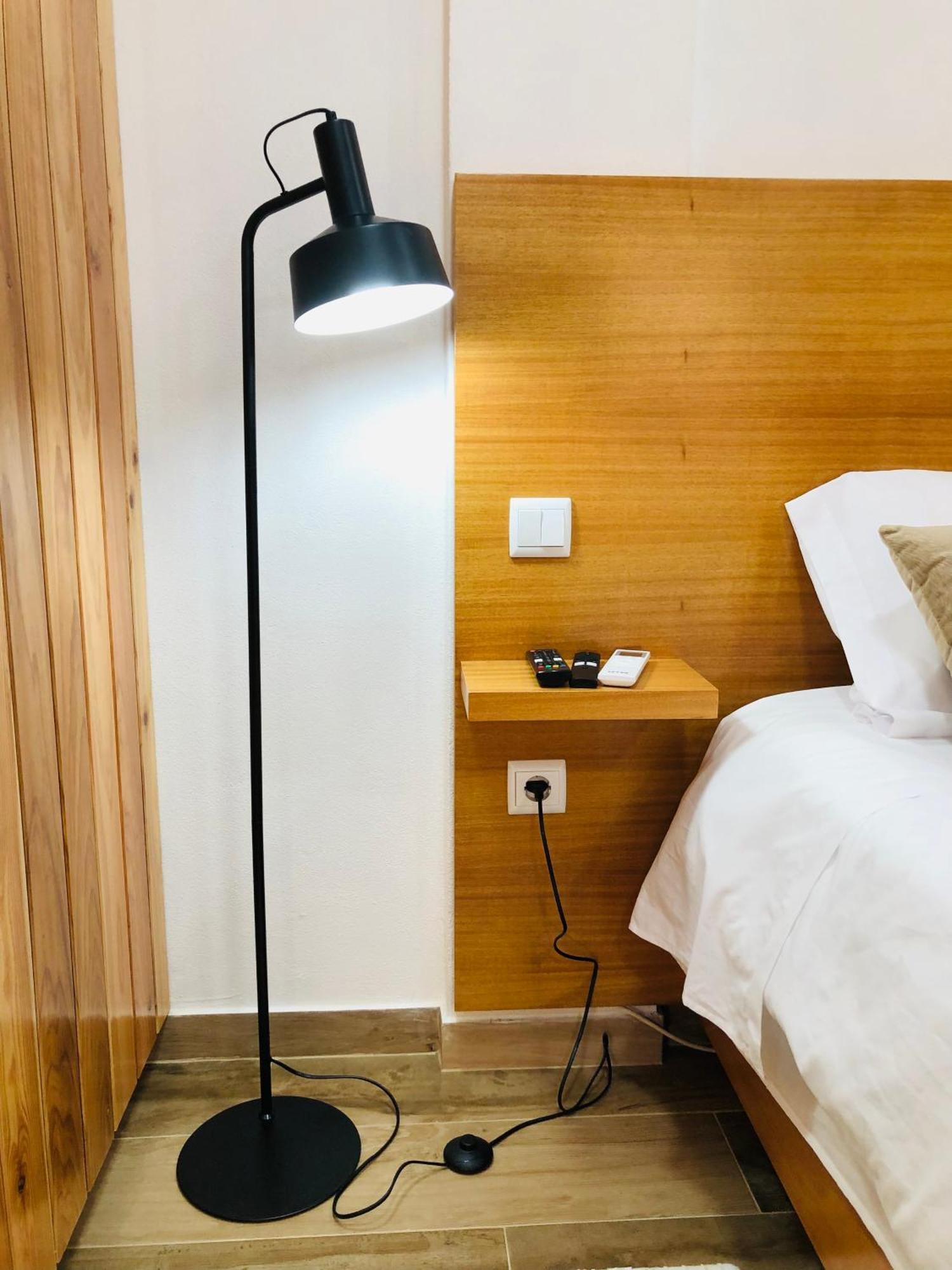 Amu- Apartamentos Misterios Da Urzelina Bagian luar foto