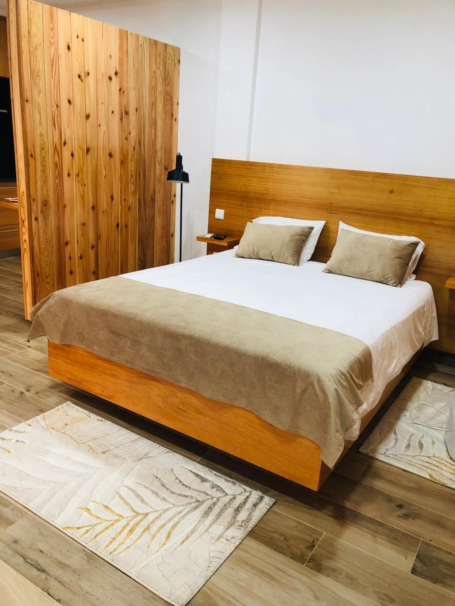 Amu- Apartamentos Misterios Da Urzelina Bagian luar foto