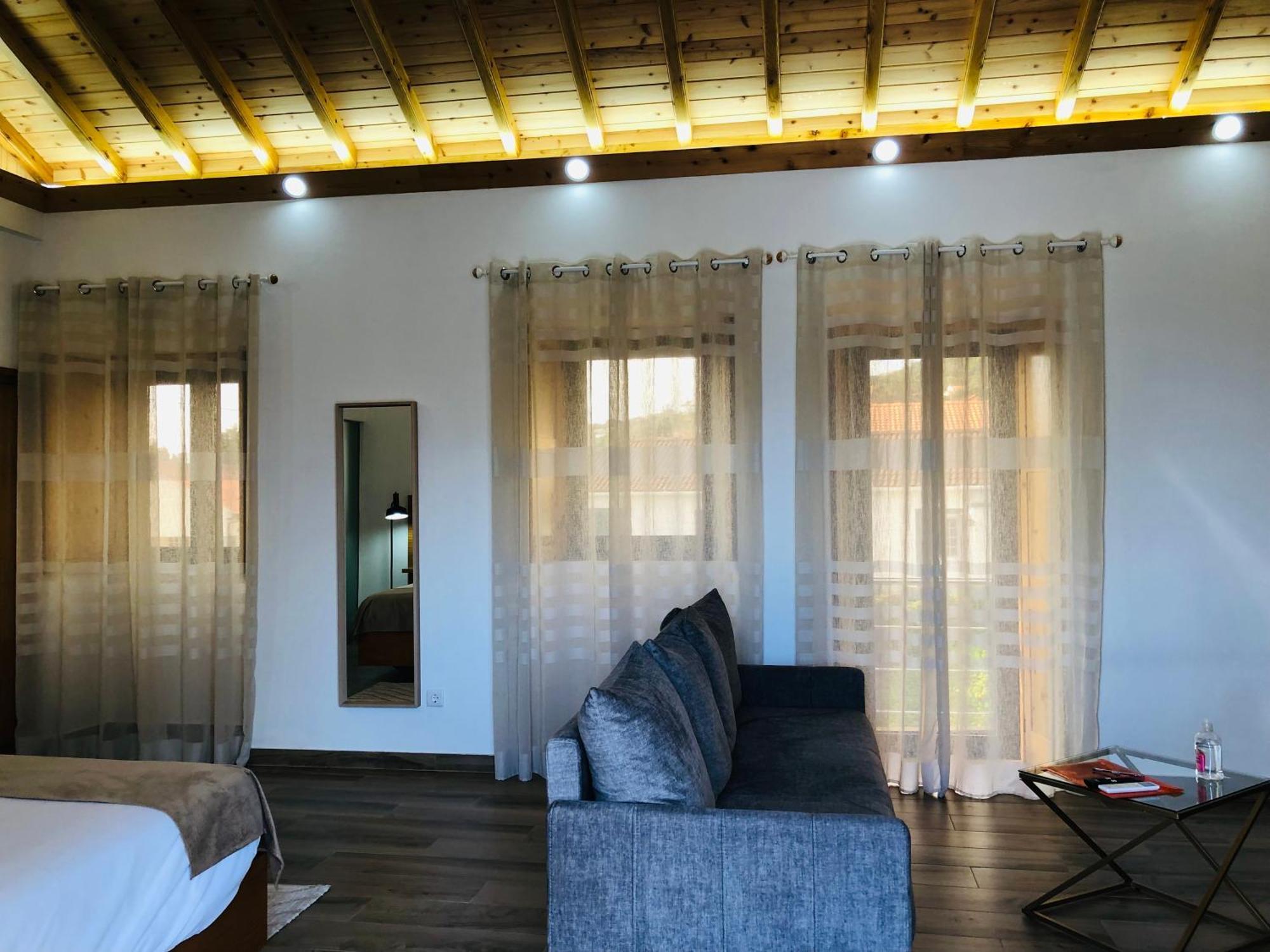 Amu- Apartamentos Misterios Da Urzelina Bagian luar foto